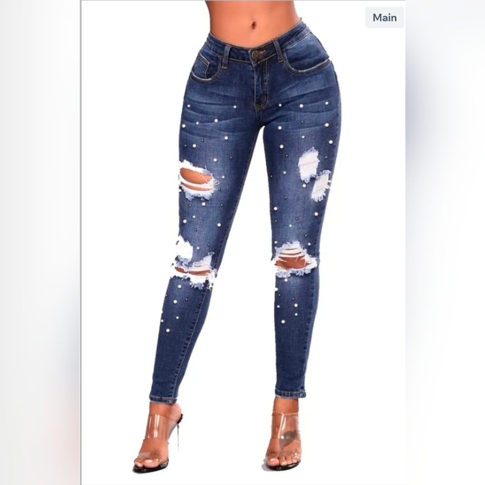 Elegant Distressed Blue Jeans with Pearl Details